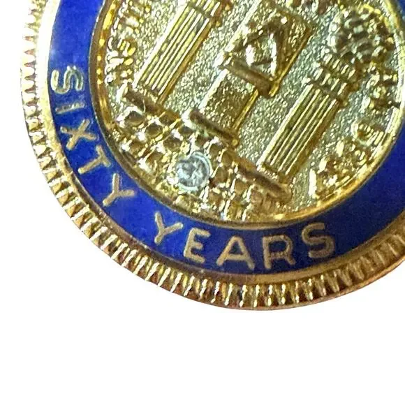 VTG Masonic Pin Grand Lodge Texas A.F. & A.M. Masons 60 yrs 10k Plate Gemstone